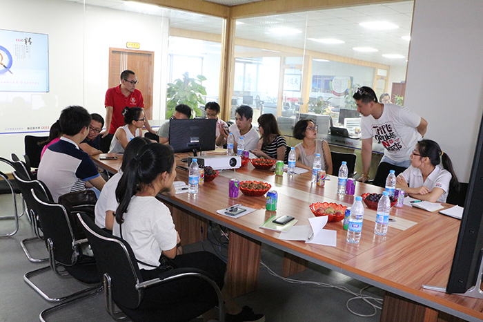 圣元電器網(wǎng)絡(luò)營(yíng)銷分享會(huì)熱議中