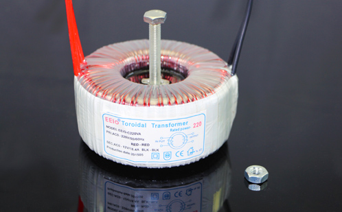 灌樹(shù)脂環(huán)型變壓器