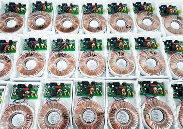 圣元調(diào)光玻璃電源結(jié)構(gòu)